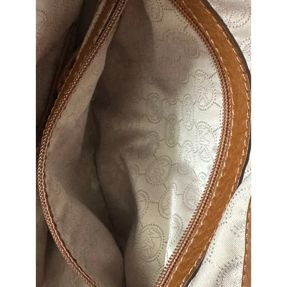 EUC Michael Kors Hamilton Large Studded Leather Tote Brown Gold Lock & Key Chain